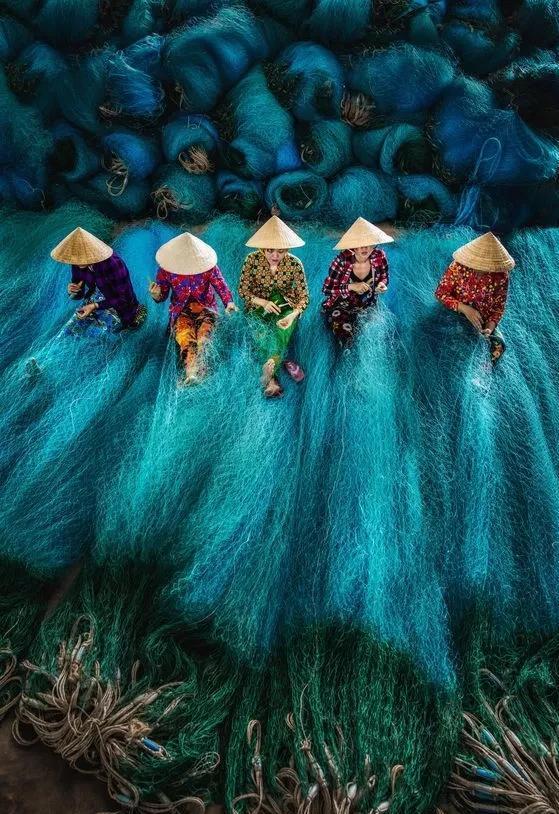 探索蜗牛世界,尽在谈恋爱之后,发朋友圈秀恩爱,是不是很奇怪?
